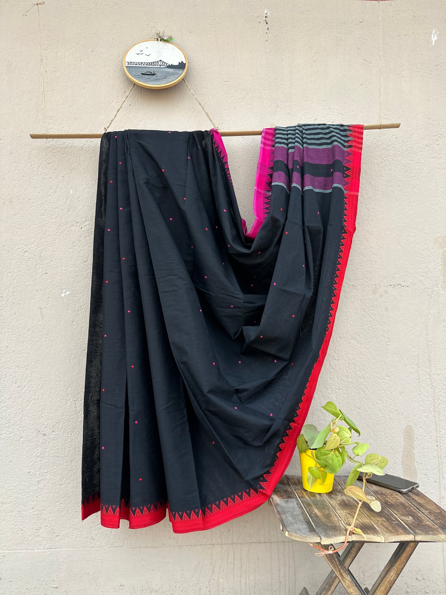 Handwoven Pure Cotton Dual Border Saree with Buta ( Black)