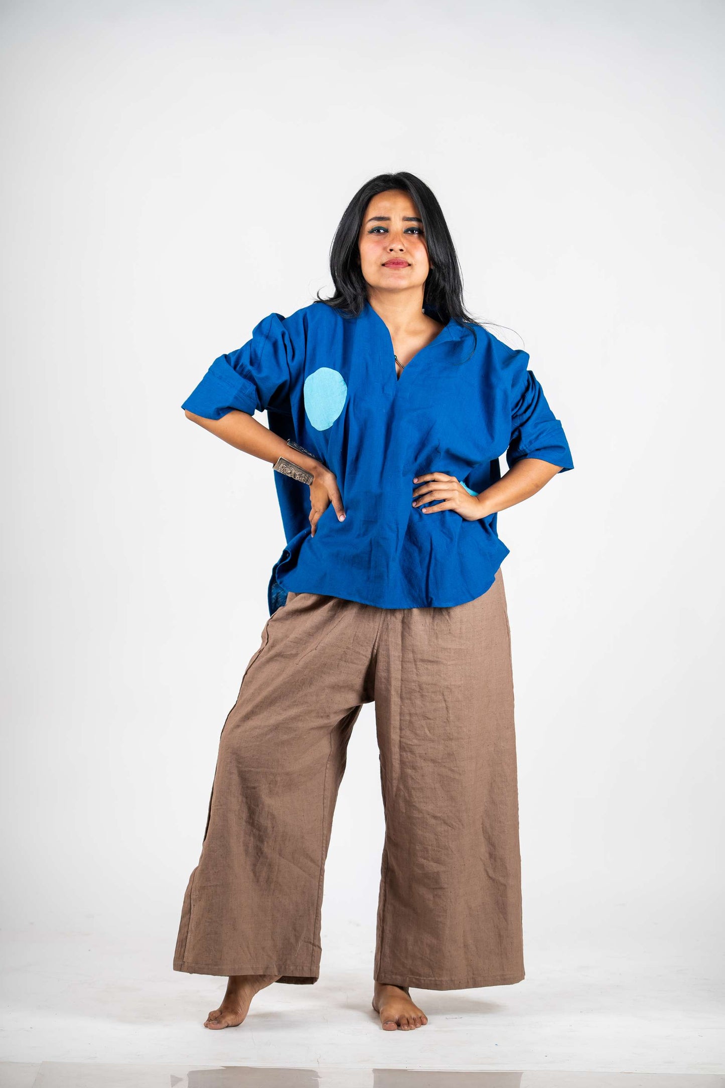 Wide leg side slit pant in khadi ( Oat Meal)